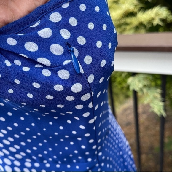 MICHAEL Kors Women's Blue Sleeveless Arailia Dot Asymmetrical Maxi Dress Size 8 - Picture 7 of 14